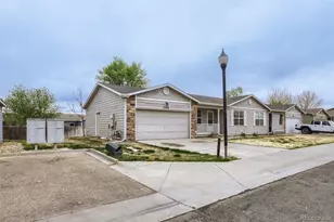 3708 Salida Ct, Evans, CO 80620 - Photo 3