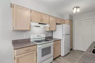 1910 W 102nd Ave, Thornton, CO 80260 - Photo 9