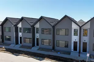 909 Edge Cir, Longmont, CO 80501 - Photo 1