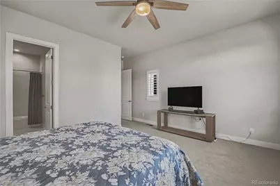 27600 E Lakeview Drive, Aurora, CO 80016 - Photo 37