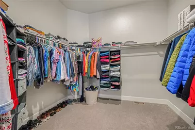 27600 E Lakeview Drive, Aurora, CO 80016 - Photo 33