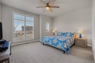 27600 E Lakeview Drive, Aurora, CO 80016 - Photo 35