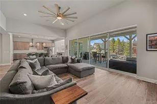 27600 E Lakeview Dr, Aurora, CO 80016 - Photo 17