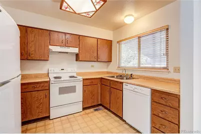 16085 E Oxford Drive, Aurora, CO 80013 - Photo 11