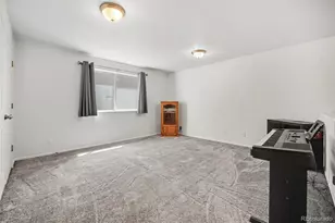 18754 Robins Dr, Denver, CO 80249 - Photo 17