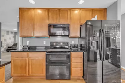24265 E Wagon Trail Avenue, Aurora, CO 80016 - Photo 7