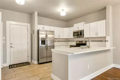 2521 S Bahama Circle #B, Aurora, CO 80013 - Photo 3