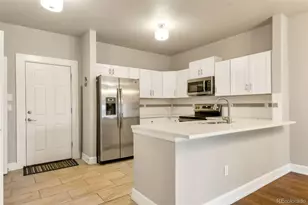2521 S Bahama Cir, Aurora, CO 80013 - Photo 3