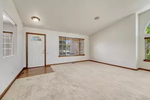 14055 Dogleg Ln, Broomfield, CO 80023 - Photo 7