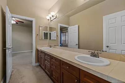 26656 E Peakview Drive, Aurora, CO 80016 - Photo 29