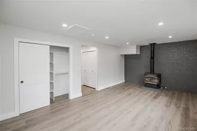 306 E Maplewood Avenue, Littleton, CO 80121 - Photo 19