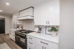 306 E Maplewood Ave, Littleton, CO 80121 - Photo 7