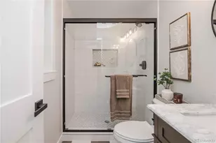306 E Maplewood Ave, Littleton, CO 80121 - Photo 25