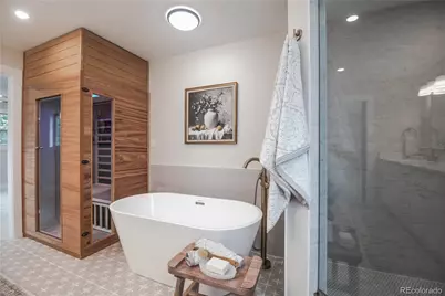 306 E Maplewood Avenue, Littleton, CO 80121 - Photo 31