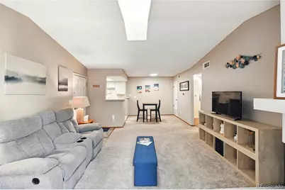 922 S Walden Street #201, Aurora, CO 80017 - Photo 5