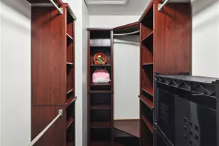 922 S Walden St, Aurora, CO 80017 - Photo 9