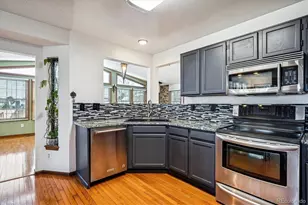 8230 S Ogden Cir, Littleton, CO 80122 - Photo 9