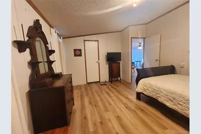 1400 S Collyer Street S, Longmont, CO 80501 - Photo 9