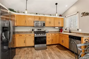 5479 S Valdai St, Aurora, CO 80015 - Photo 5