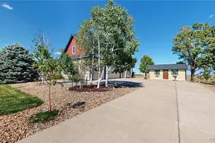 983 Pinehurst Ct, Bennett, CO 80102 - Photo 33