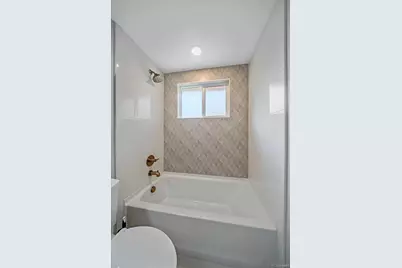 1070 W Oxford Avenue, Englewood, CO 80110 - Photo 17