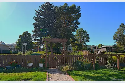 9049 E Nassau Avenue, Denver, CO 80237 - Photo 25
