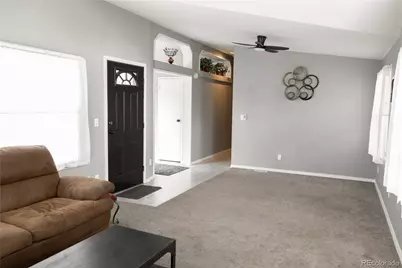10910 Turner Boulevard, Longmont, CO 80504 - Photo 9