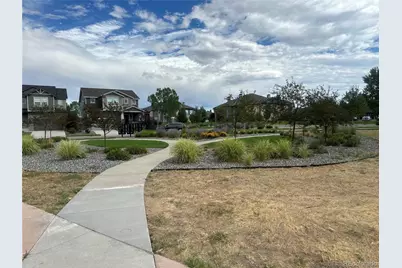 15600 Bolling Drive, Denver, CO 80239 - Photo 9