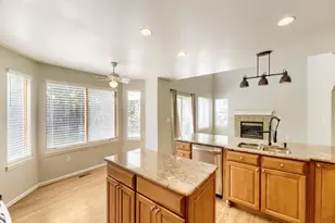 9742 Spring Hill Pl, Littleton, CO 80129 - Photo 7