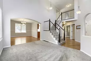 9742 Spring Hill Pl, Littleton, CO 80129 - Photo 3