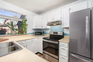 1237 S Flower Cir, Lakewood, CO 80232 - Photo 17