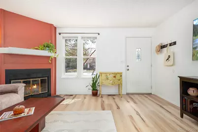 1237 S Flower Circle #D, Lakewood, CO 80232 - Photo 9