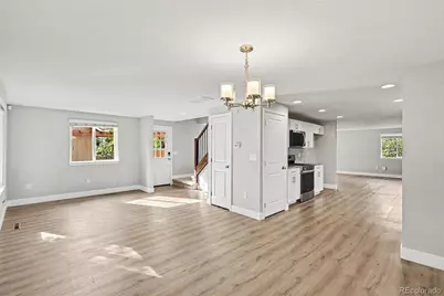 701 Eldora Place, Longmont, CO 80504 - Photo 9
