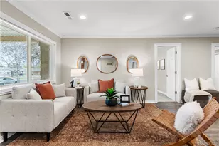 3056 S Grape Way, Denver, CO 80222 - Photo 9