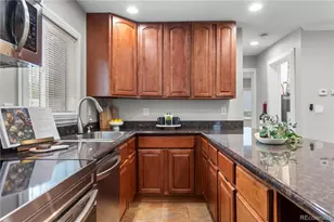 3056 S Grape Way, Denver, CO 80222 - Photo 15