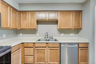 5722 S Addison Way, Aurora, CO 80016 - Photo 9