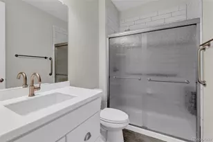 4541 S Valdai Way, Aurora, CO 80015 - Photo 9