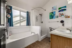 4165 S Granby Cir, Aurora, CO 80014 - Photo 21