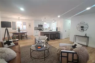 429 S Victor Way, Aurora, CO 80012 - Photo 5