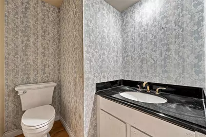 3700 S Roslyn Way, Denver, CO 80237 - Photo 23
