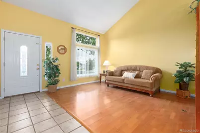 4177 S Lewiston Circle, Aurora, CO 80013 - Photo 7