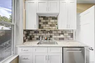 1052 Lipan St, Denver, CO 80204 - Photo 15