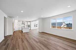 25060 E 42nd Ave, Aurora, CO 80019 - Photo 5