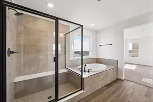 25060 E 42nd Ave, Aurora, CO 80019 - Photo 19