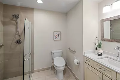 2552 E Alameda Avenue #32, Denver, CO 80209 - Photo 9