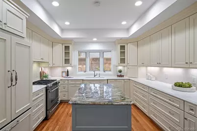 2552 E Alameda Avenue #32, Denver, CO 80209 - Photo 13