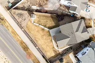 10181 Chambers Dr, Commerce City, CO 80022 - Photo 41