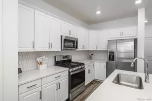 3365 N Coolidge Wy, Aurora, CO 80019 - Photo 9