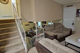 232 Harrison Dr, Bennett, CO 80102 - Photo 5