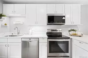 437 Wright St, Lakewood, CO 80228 - Photo 5